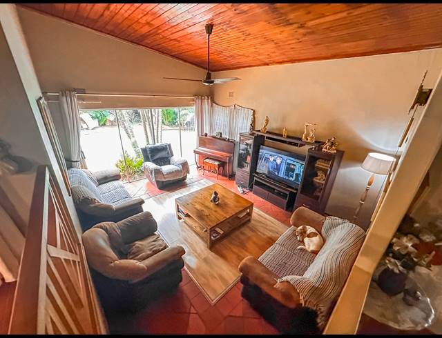 4 BEDROOM HOUSE FOR SALE IN DAWNCLIFFE